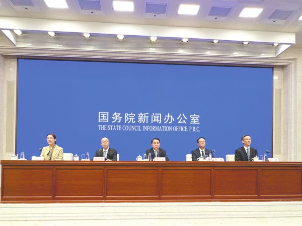 信弘优配 市场监管总局答每经记者问：坚决纠治各种封闭“小市场”等行为